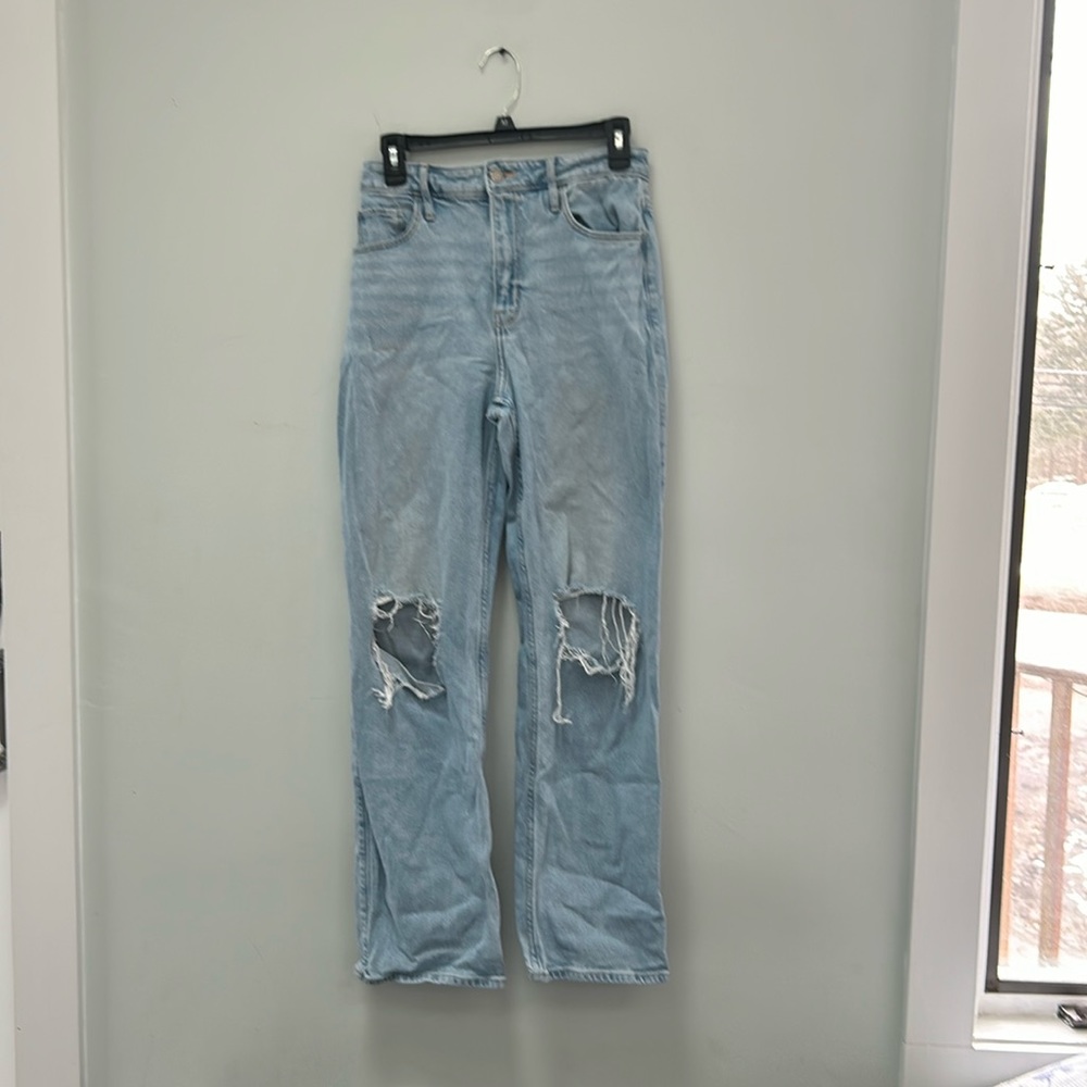 Light blue wash jeans